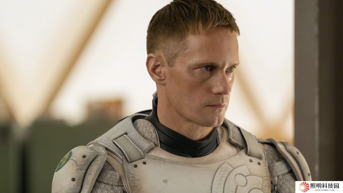 科幻劇《殺戮人機》首曝預告發布：亞歷山大?斯卡斯加德主演，5 月 16 日首播